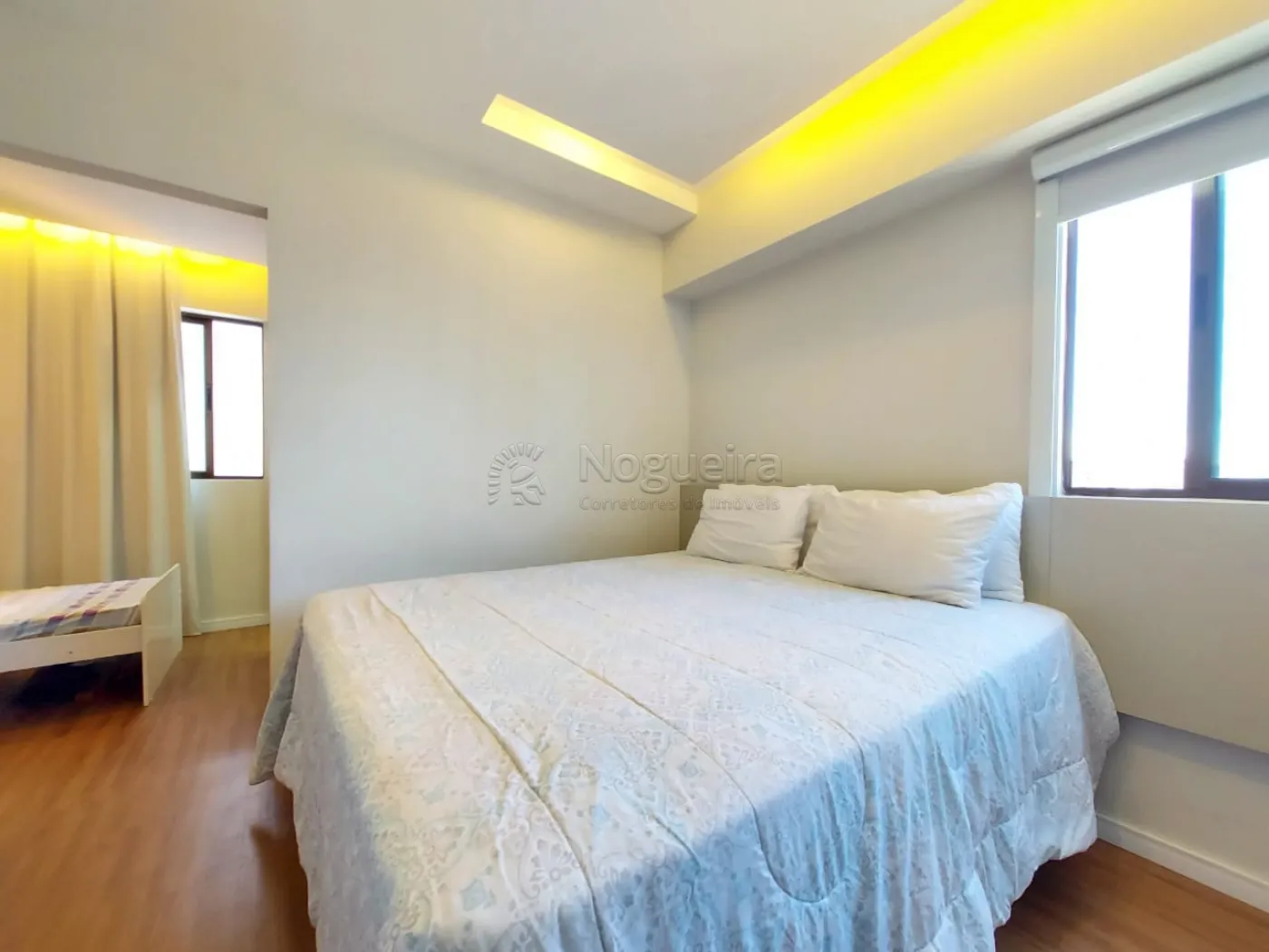 Imagem Apartamento com 3 Quartos à Venda, 81 m²em Candeias - Jaboatão dos Guararapes Imagem Apartamento com 3 Quartos à Venda, 81 m²em Candeias - Jaboatão dos Guararapes