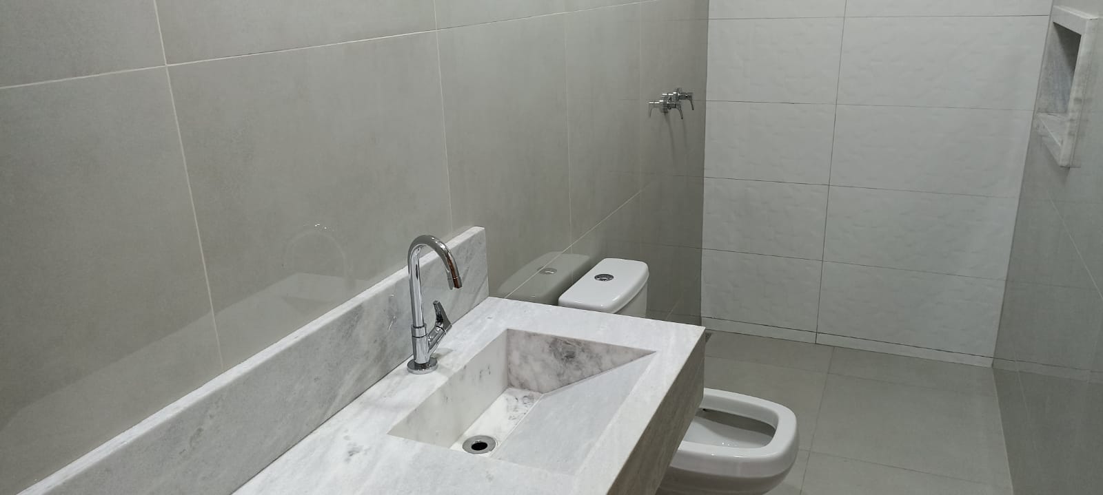 Imagem Casa com 3 Quartos à Venda, 123 m²em Setor Faiçalville - Goiânia