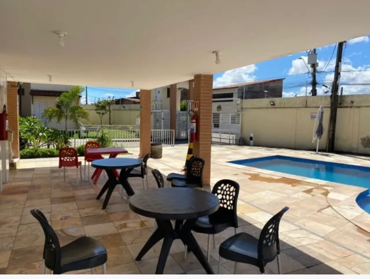Imagem Casa de Condomínio com 2 Quartos à Venda, 63 m² em Siqueira - Fortaleza Imagem Casa de Condomínio com 2 Quartos à Venda, 63 m² em Siqueira - Fortaleza