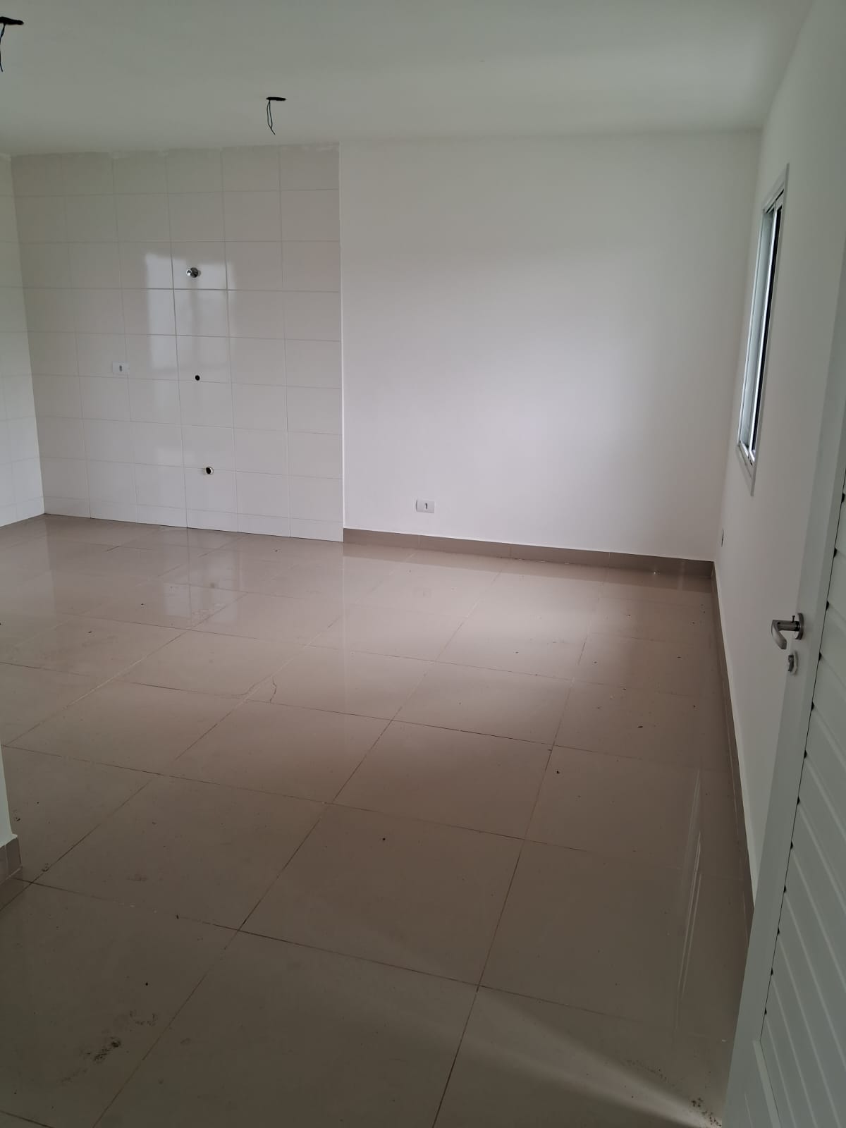 Imagem Casa de Condomínio com 2 Quartos à Venda, 65 m²em Costeira - Araucária