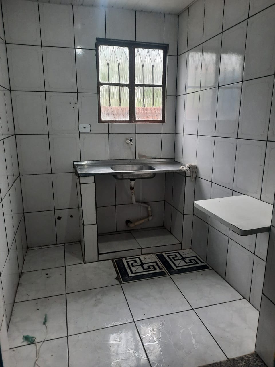 Imagem Casa com 1 Quarto para Alugar, 55 m²em Centro - Maricá