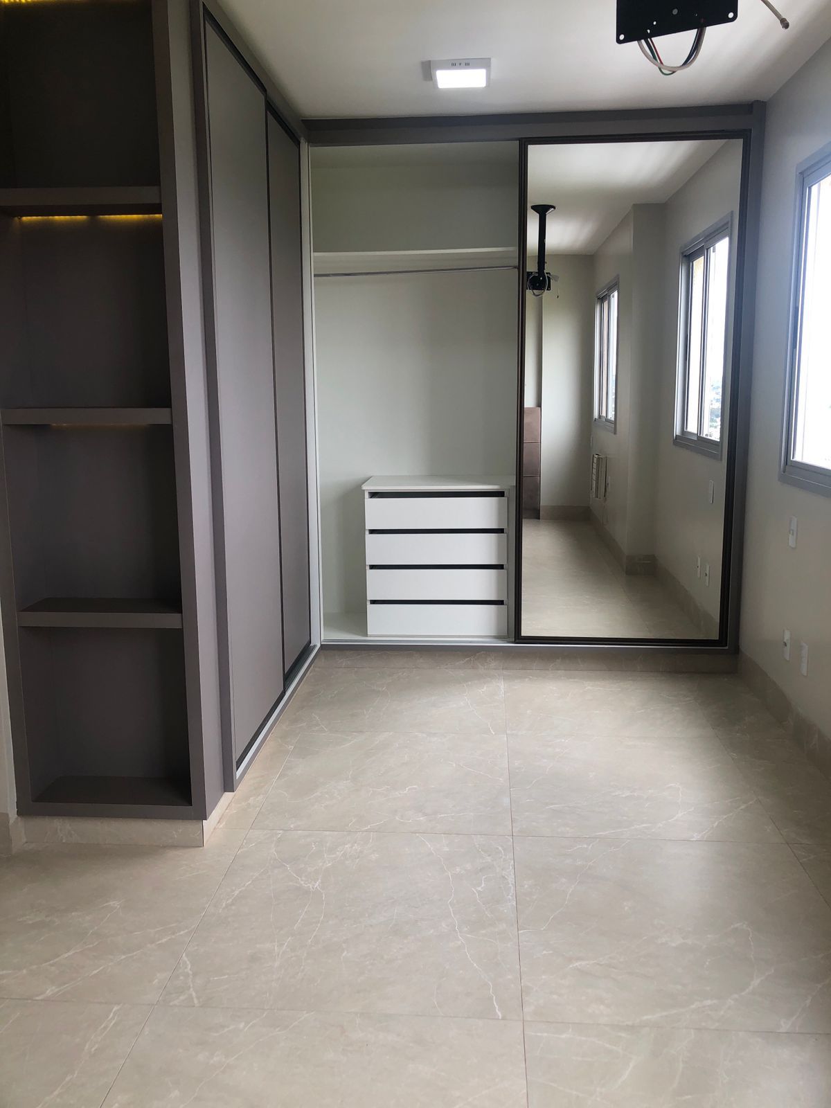 Imagem Apartamento com 2 Quartos à Venda, 56 m² em Vila Cruzeiro do Sul - Aparecida de Goiânia Imagem Apartamento com 2 Quartos à Venda, 56 m² em Vila Cruzeiro do Sul - Aparecida de Goiânia
