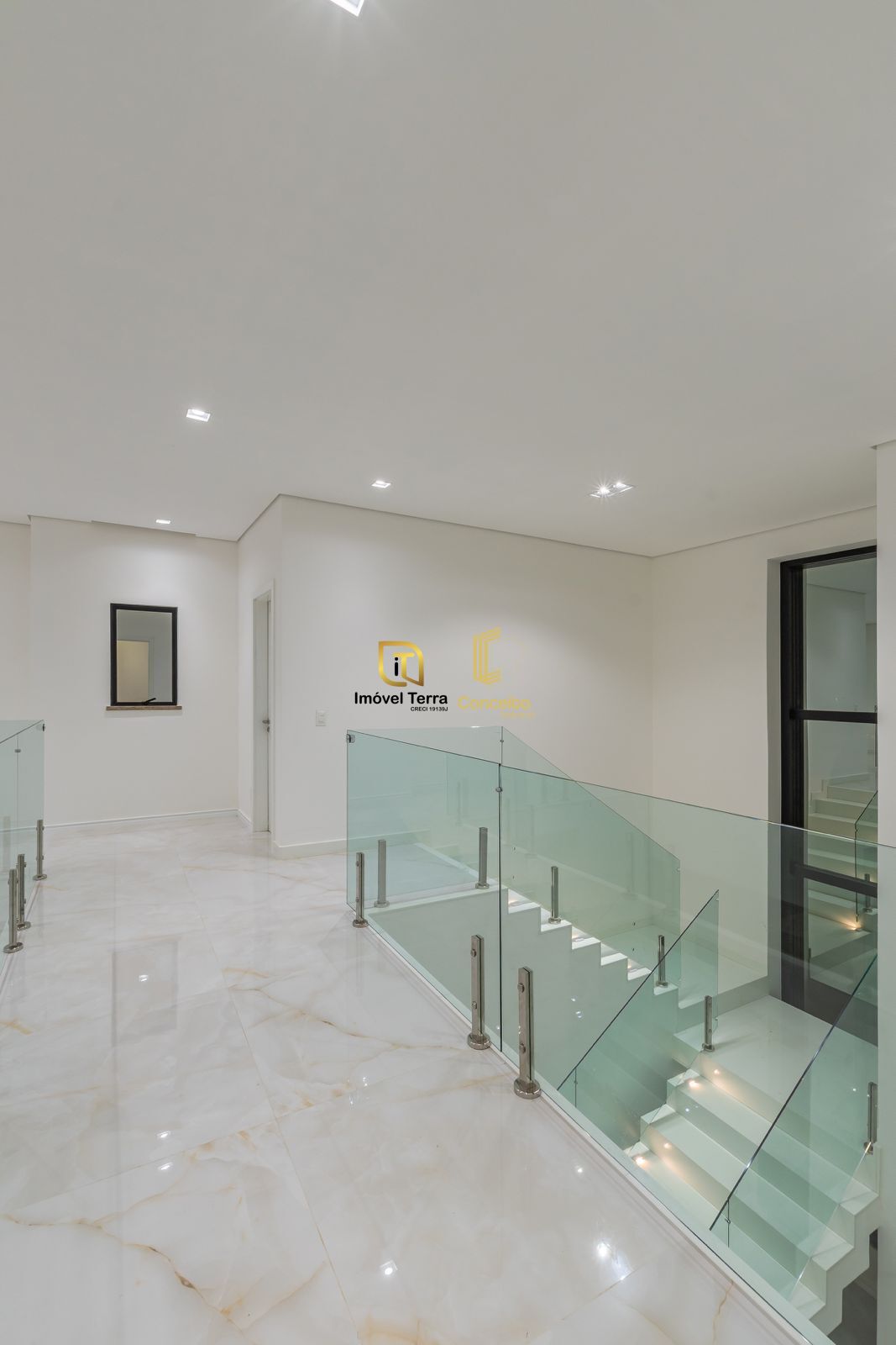 Imagem Casa de Condomínio com 5 Quartos à Venda, 356 m² em Cidade Alpha - Eusébio Imagem Casa de Condomínio com 5 Quartos à Venda, 356 m² em Cidade Alpha - Eusébio