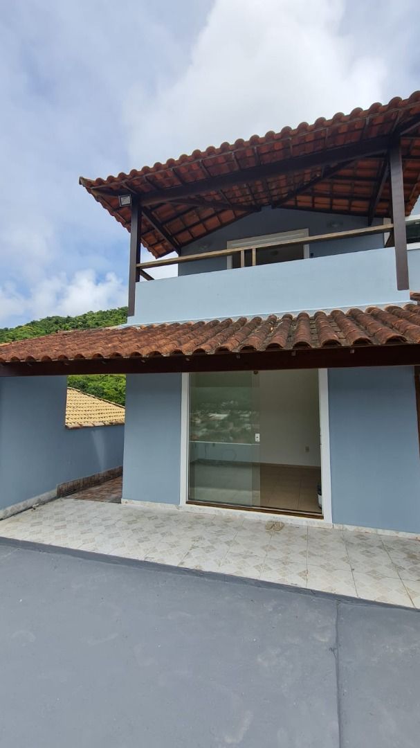 Imagem Casa com 3 Quartos à Venda, 250 m²em Serra Grande - Niterói Imagem Casa com 3 Quartos à Venda, 250 m²em Serra Grande - Niterói