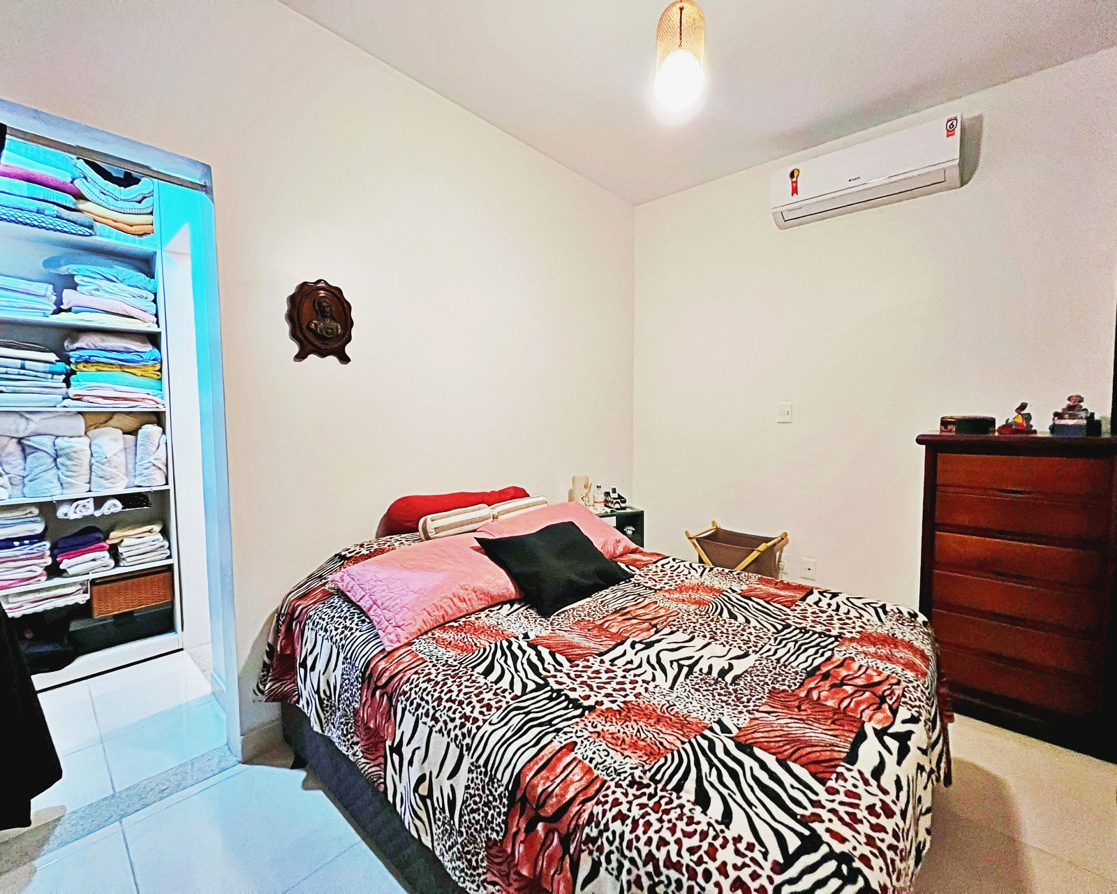 Imagem Casa de Condomínio com 2 Quartos à Venda, 74 m²em Flores - Manaus