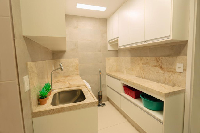 Imagem Apartamento com 4 Quartos à Venda, 208 m² em Tirol - Natal