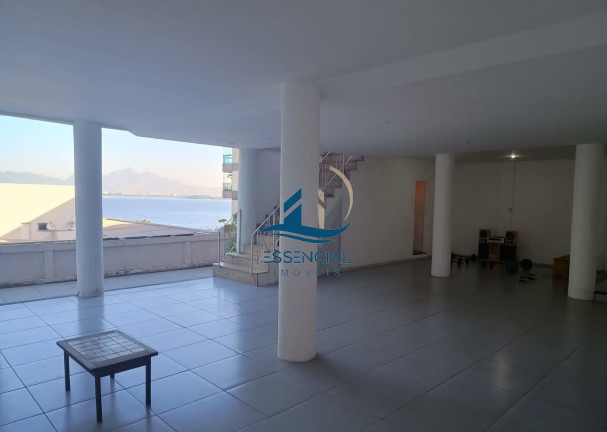 Imagem Casa com 4 Quartos para Alugar,  em Jardim Guanabara - Rio de Janeiro