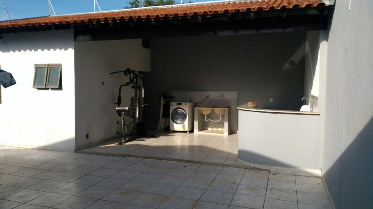 Imagem Casa com 3 Quartos à Venda, 180 m² em Vila Jardim Celina - Bauru Imagem Casa com 3 Quartos à Venda, 180 m² em Vila Jardim Celina - Bauru