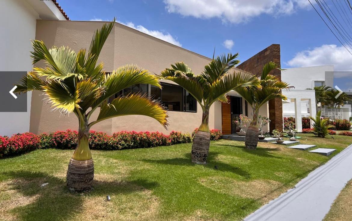 Imagem Casa com 4 Quartos à Venda, 300 m²em Universitário  - Caruaru