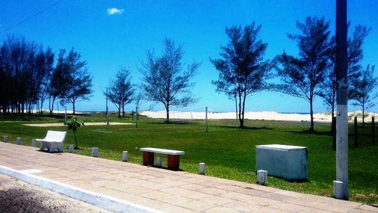 Imagem Terreno à Venda, 300 m² em Capão Novo Village - Capão Da Canoa