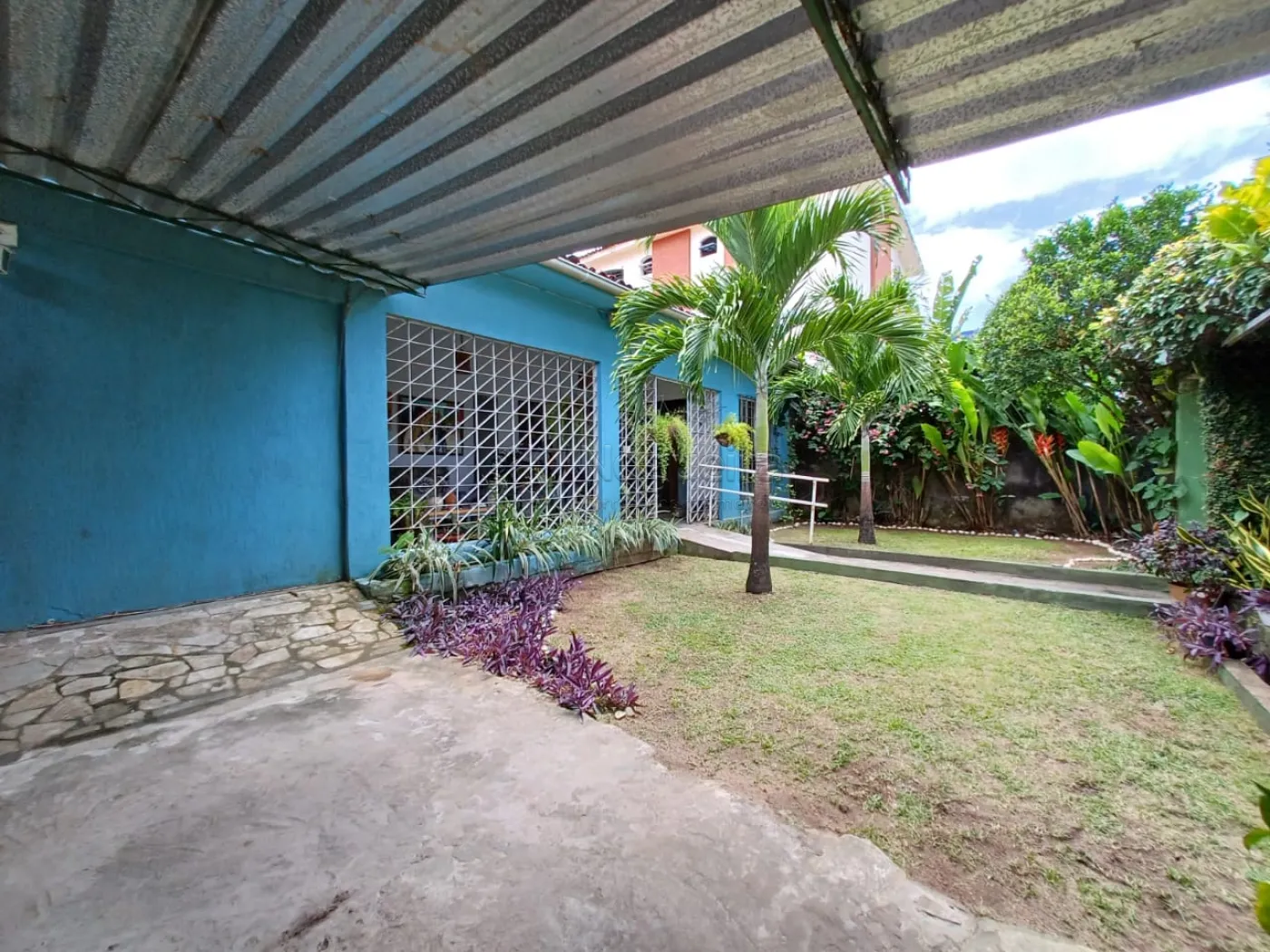 Imagem Casa com 4 Quartos à Venda, 232 m²em Iputinga - Recife