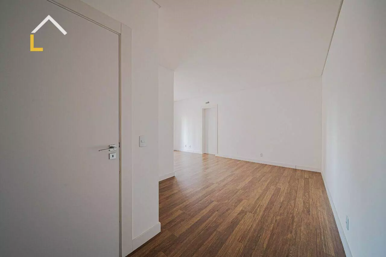 Imagem Apartamento com 3 Quartos à Venda, 148 m² em América - Joinville