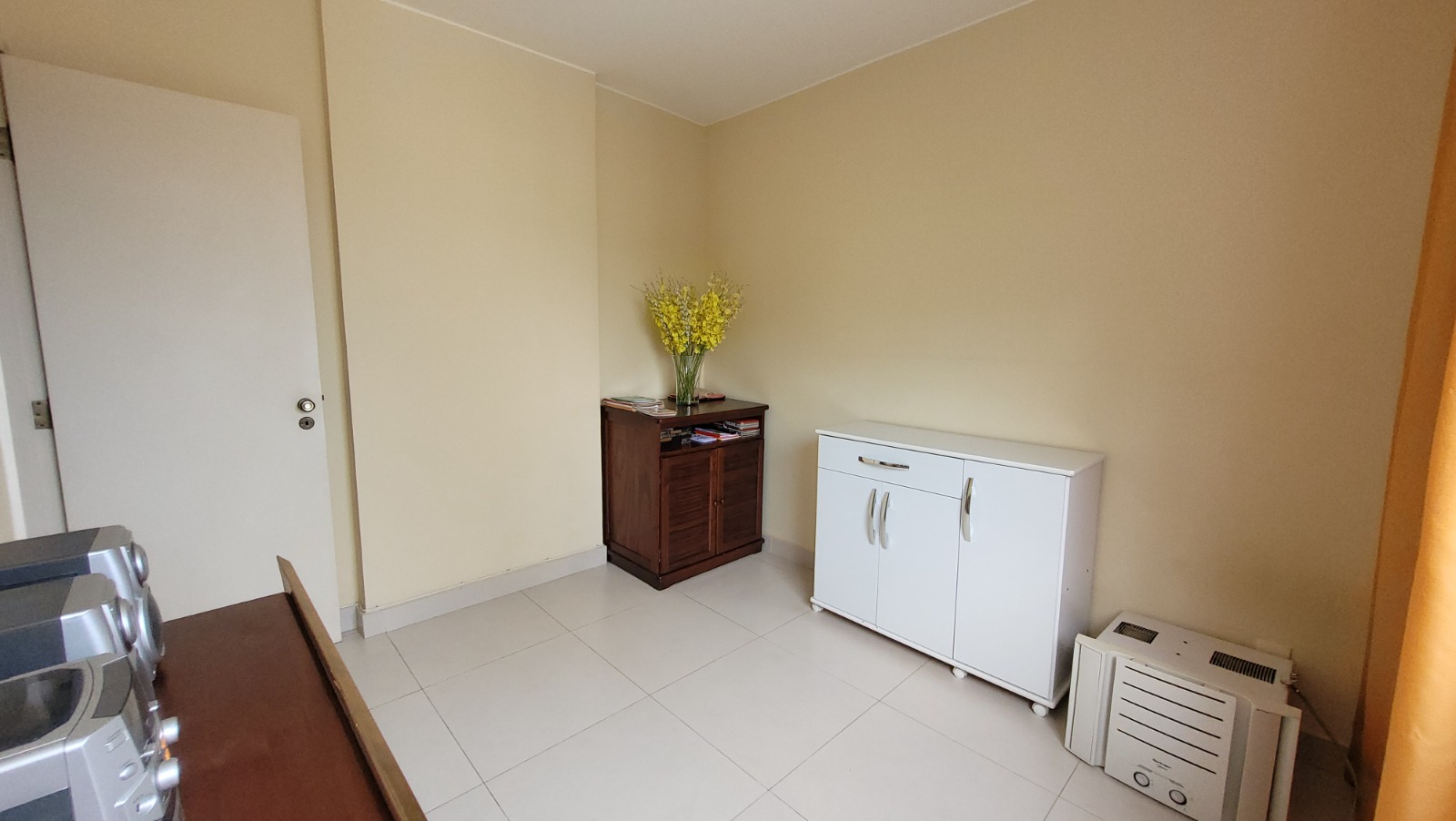 Imagem Apartamento com 2 Quartos à Venda, 60 m²em Engenhoca - Niterói