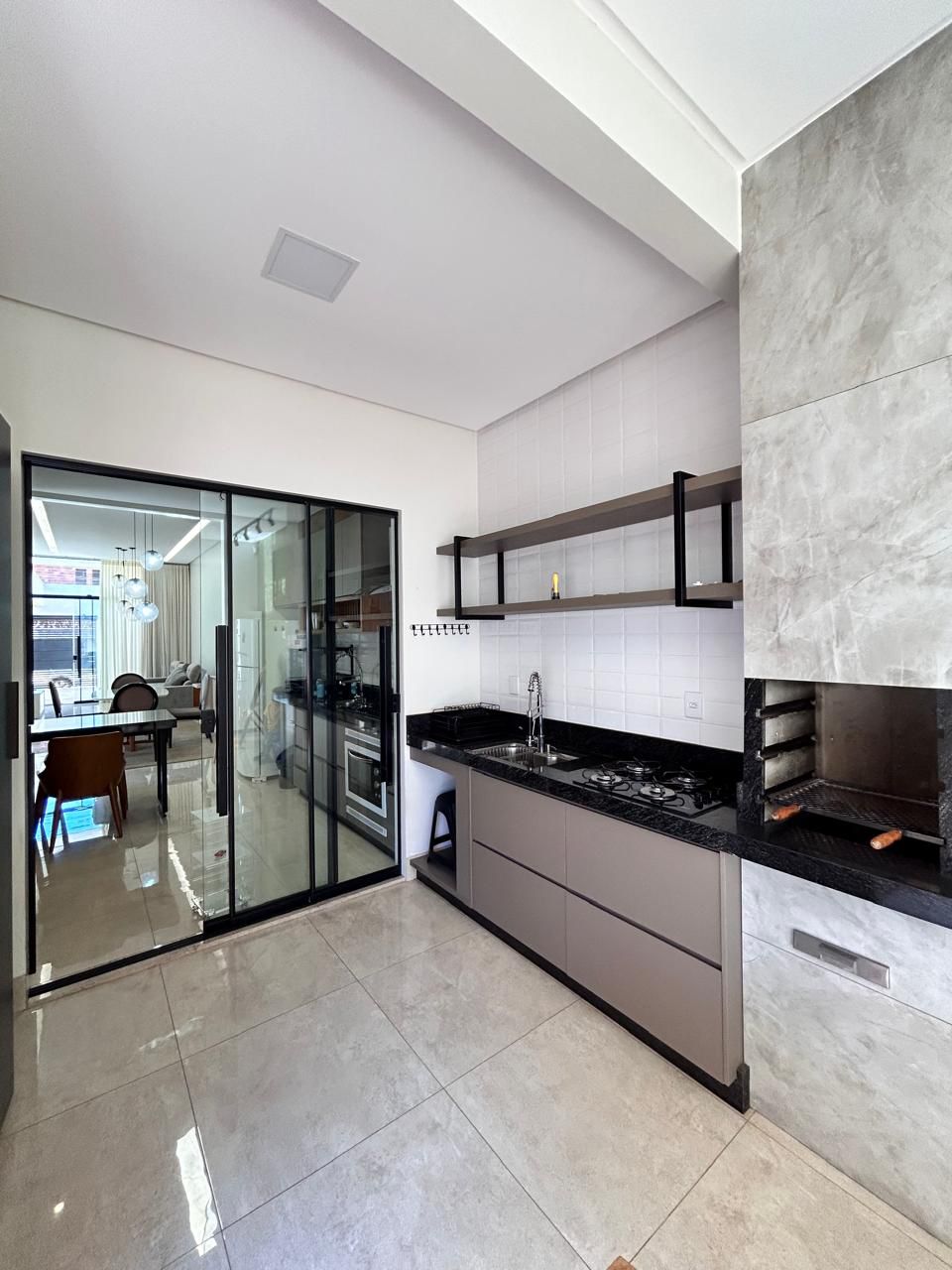 Imagem Casa com 3 Quartos à Venda, 176 m²em Santa Genoveva - Goiânia Imagem Casa com 3 Quartos à Venda, 176 m²em Santa Genoveva - Goiânia