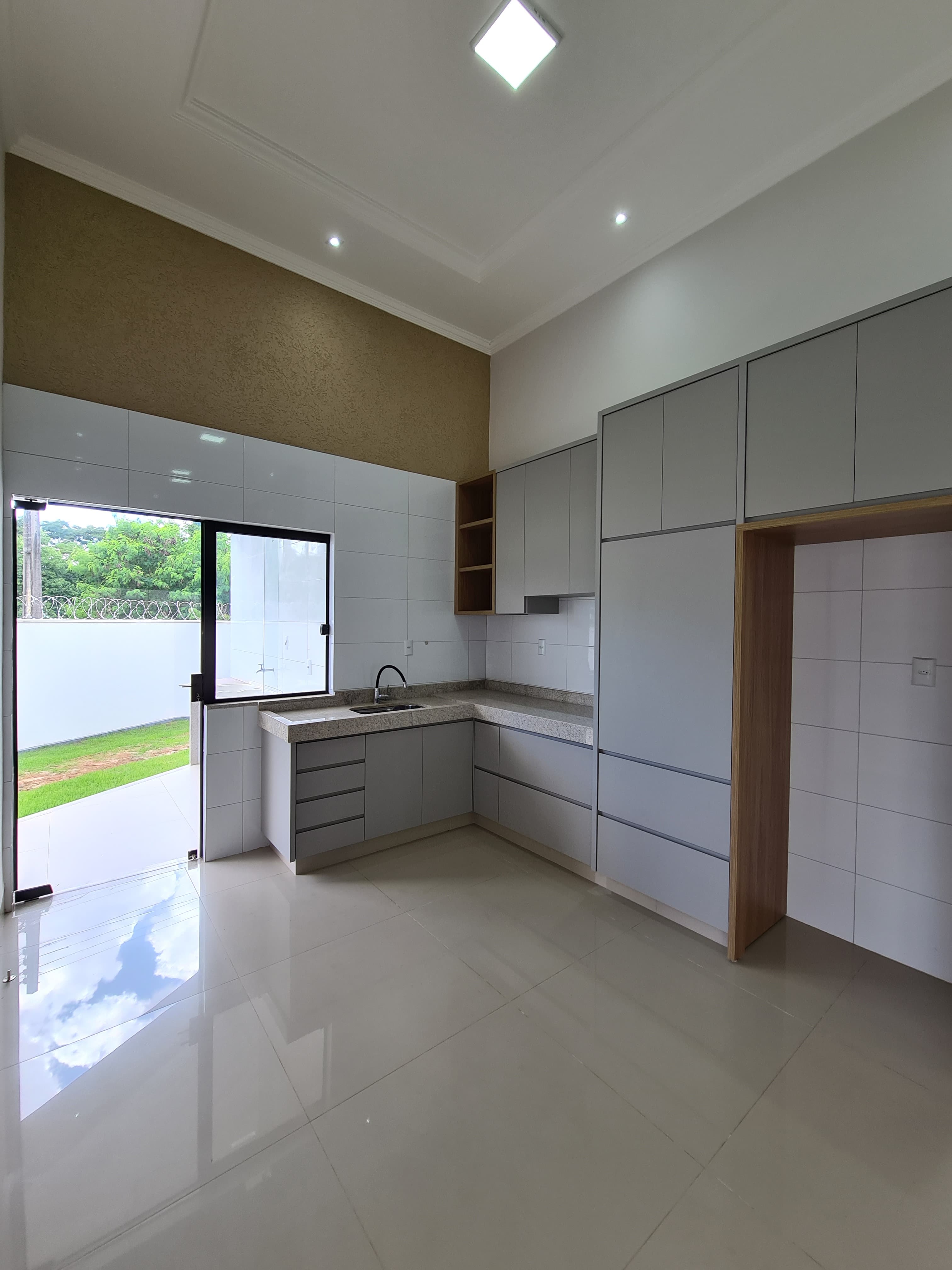 Imagem Casa com 3 Quartos à Venda, 135 m²em Setor Faiçalville - Goiânia