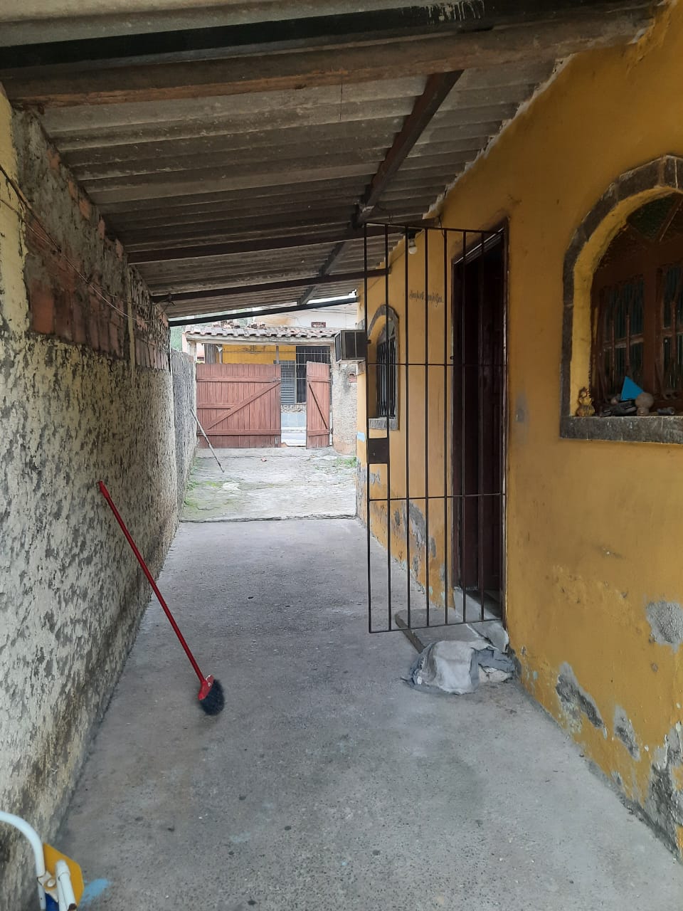 Imagem Casa com 1 Quarto para Alugar, 55 m²em Centro - Maricá