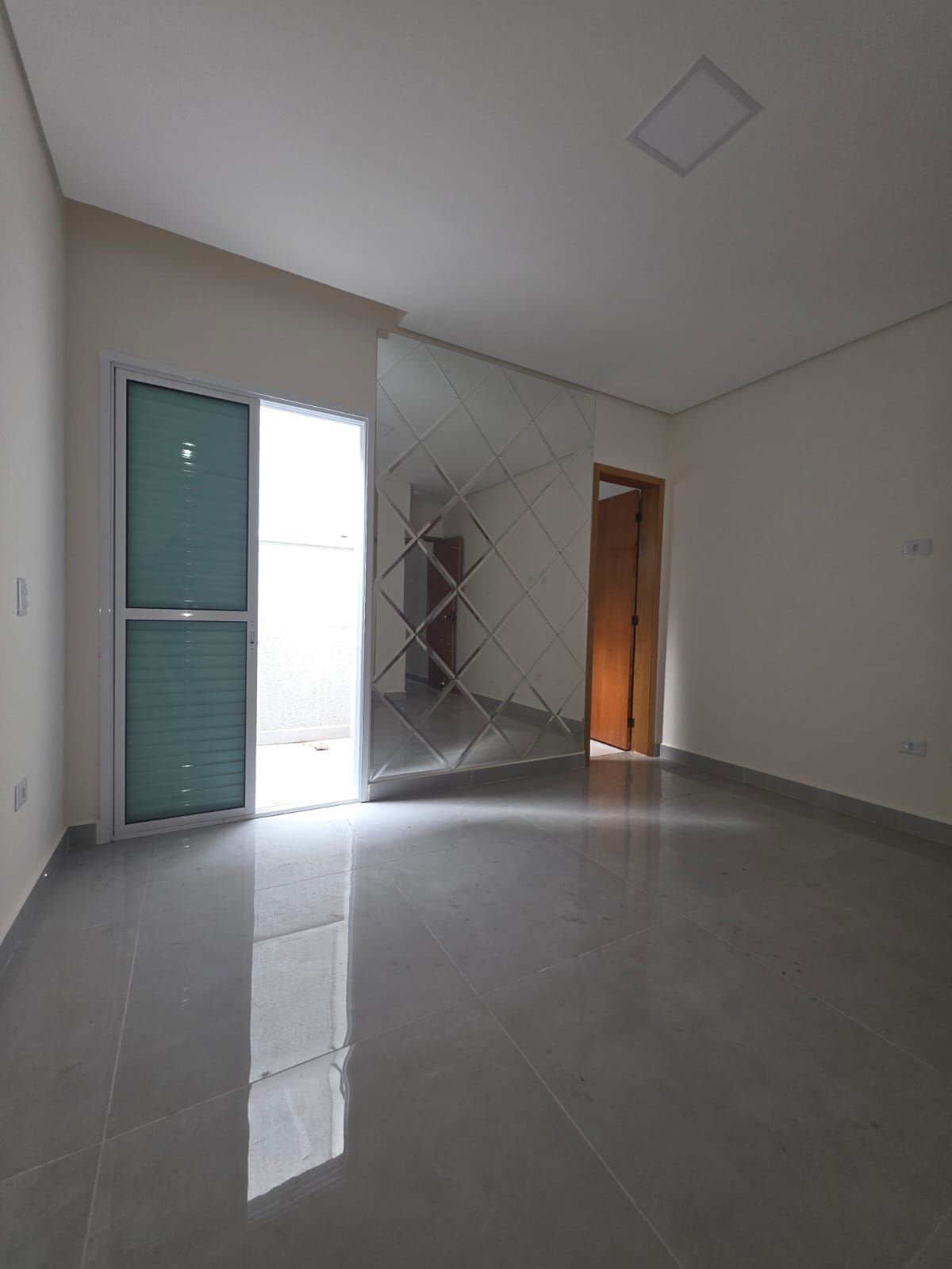 Imagem Sobrado com 3 Quartos à Venda, 140 m² em Vila Camilópolis - Santo André