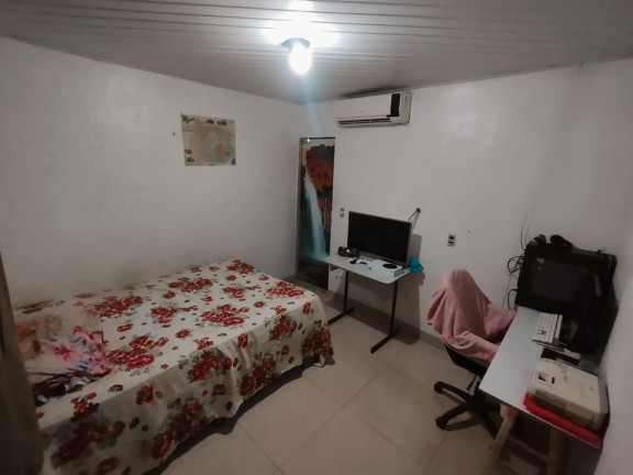 Imagem Casa com 4 Quartos à Venda, em Alvorada - Manaus Imagem Casa com 4 Quartos à Venda, em Alvorada - Manaus