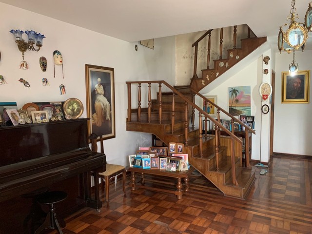 Imagem Sobrado com 3 Quartos à Venda, 202 m²em Centro - Mogi das Cruzes Imagem Sobrado com 3 Quartos à Venda, 202 m²em Centro - Mogi das Cruzes