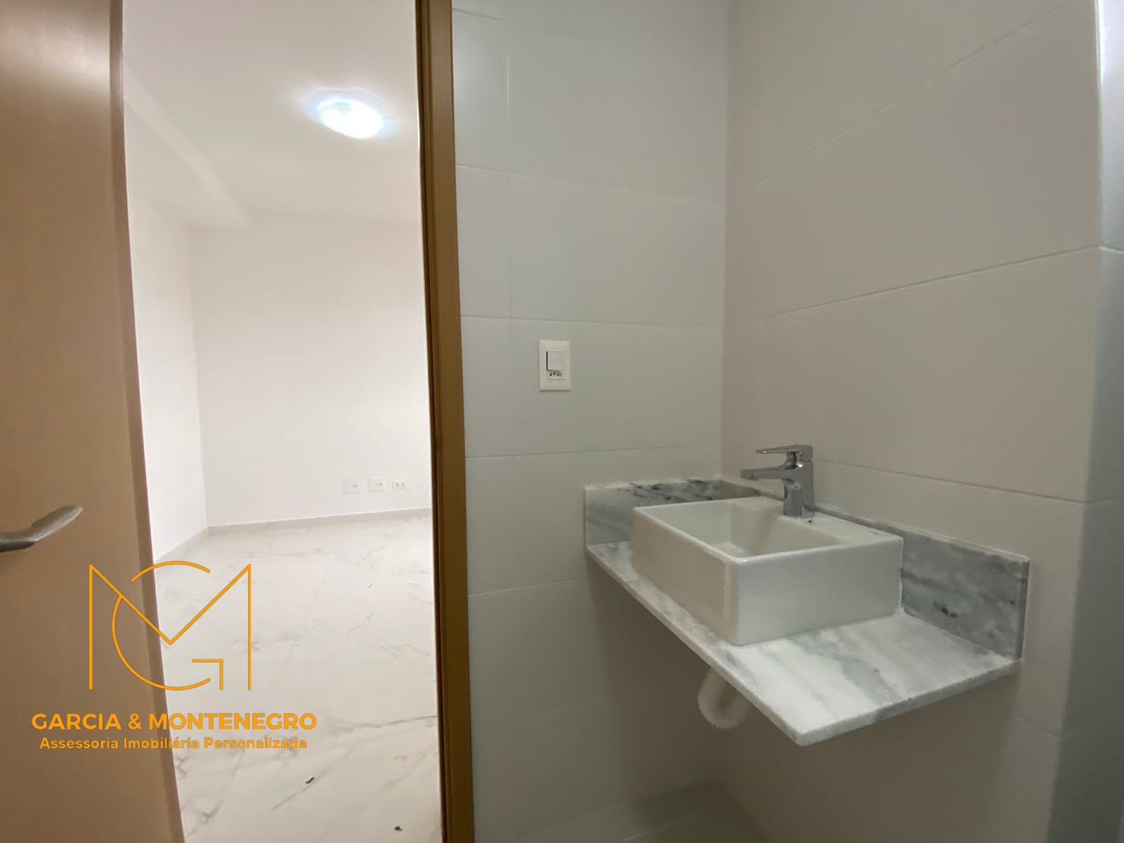 Imagem Apartamento com 2 Quartos para Alugar, 69 m²em Boqueirão - Santos