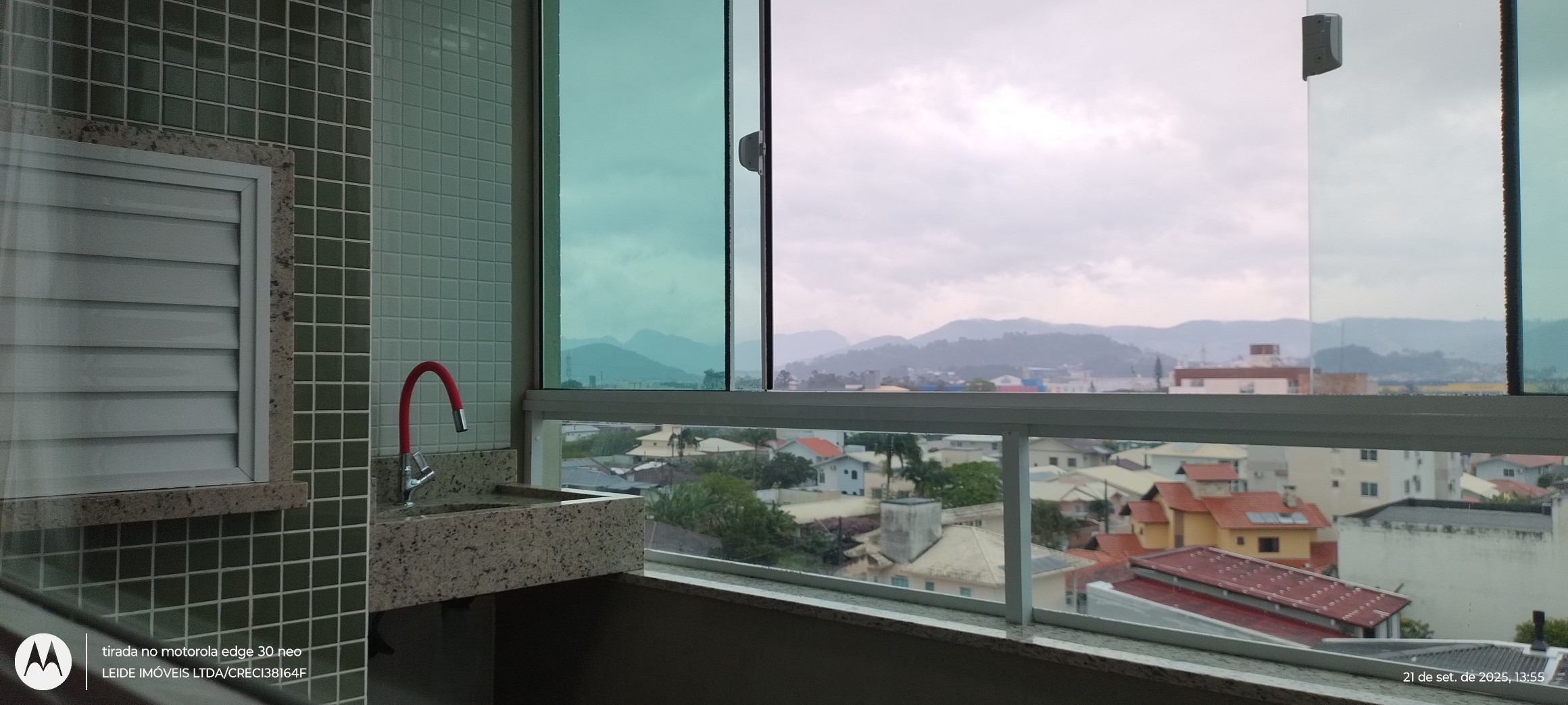 Imagem Apartamento com 2 Quartos à Venda, 75 m² em Centro - Palhoça