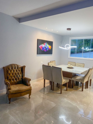 Imagem Casa com 3 Quartos à Venda,  em Iucas - Teresópolis