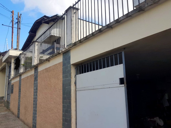 Imagem Casa com 3 Quartos à Venda ou Locação, 198 m²em Braz Cubas - Mogi das Cruzes