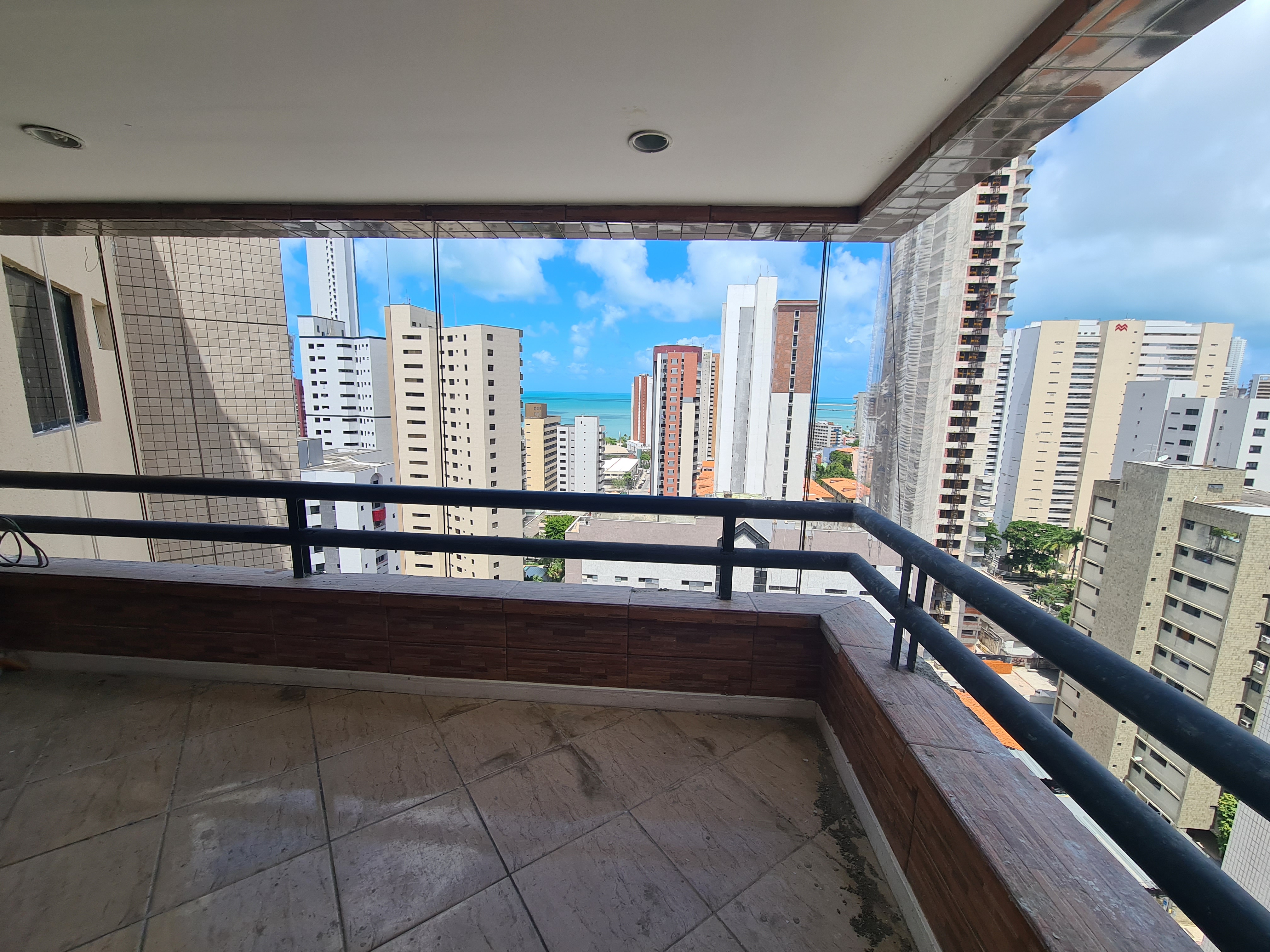 Apartamento com 3 Quartos à Venda, 113 m²em Meireles - Fortaleza