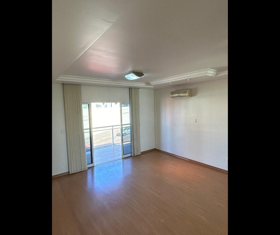 Imagem Casa com 2 Quartos à Venda, 268 m²em Efapi - Chapecó Imagem Casa com 2 Quartos à Venda, 268 m²em Efapi - Chapecó