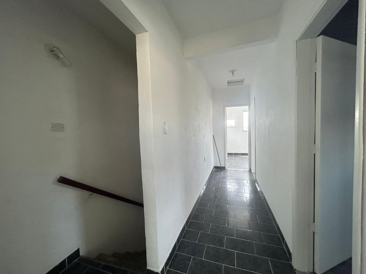Imagem Casa com 3 Quartos à Venda ou Locação, 100 m² em Campo Grande - Rio de Janeiro Imagem Casa com 3 Quartos à Venda ou Locação, 100 m² em Campo Grande - Rio de Janeiro