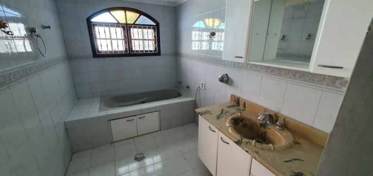 Imagem Casa com 2 Quartos para Alugar, 246 m²em Vila Granada - São Paulo