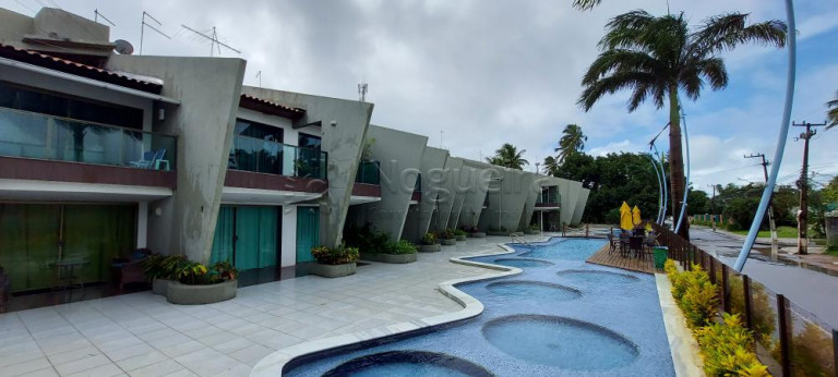 Imagem Flat com 2 Quartos à Venda, 75 m² em Porto de Galinha - Ipojuca