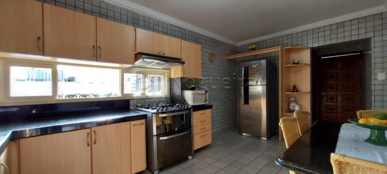 Imagem Casa com 4 Quartos à Venda, 317 m² em Imbiribeira - Recife