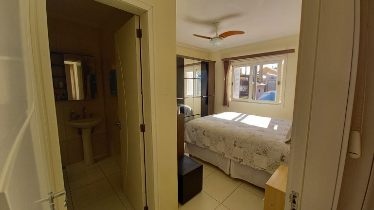 Imagem Casa com 3 Quartos à Venda, 99 m² em Hípica - Porto Alegre Imagem Casa com 3 Quartos à Venda, 99 m² em Hípica - Porto Alegre