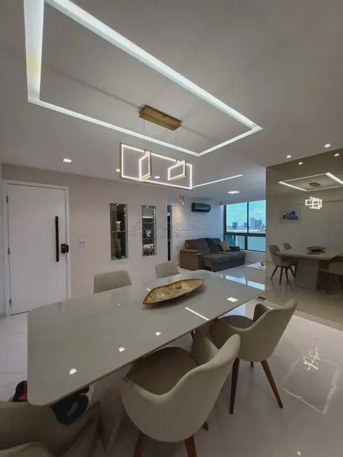 Imagem Apartamento com 3 Quartos à Venda, 98 m²em Boa Viagem - Recife