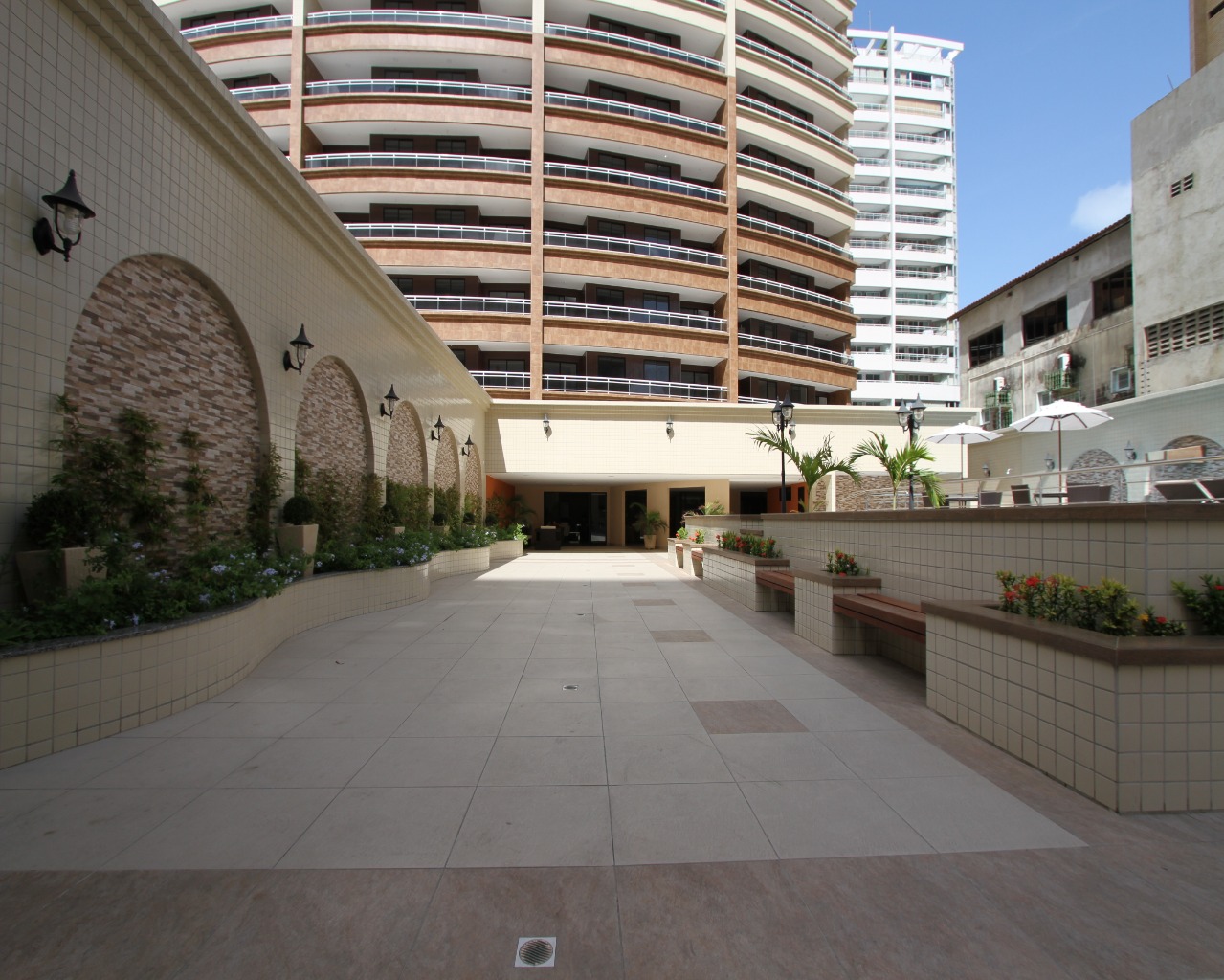 Imagem Apartamento com 3 Quartos à Venda, 76 m²em Meireles - Fortaleza