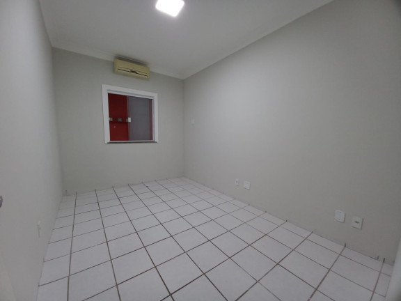 Imagem Casa com 3 Quartos à Venda, 180 m² em Turu - São Luís