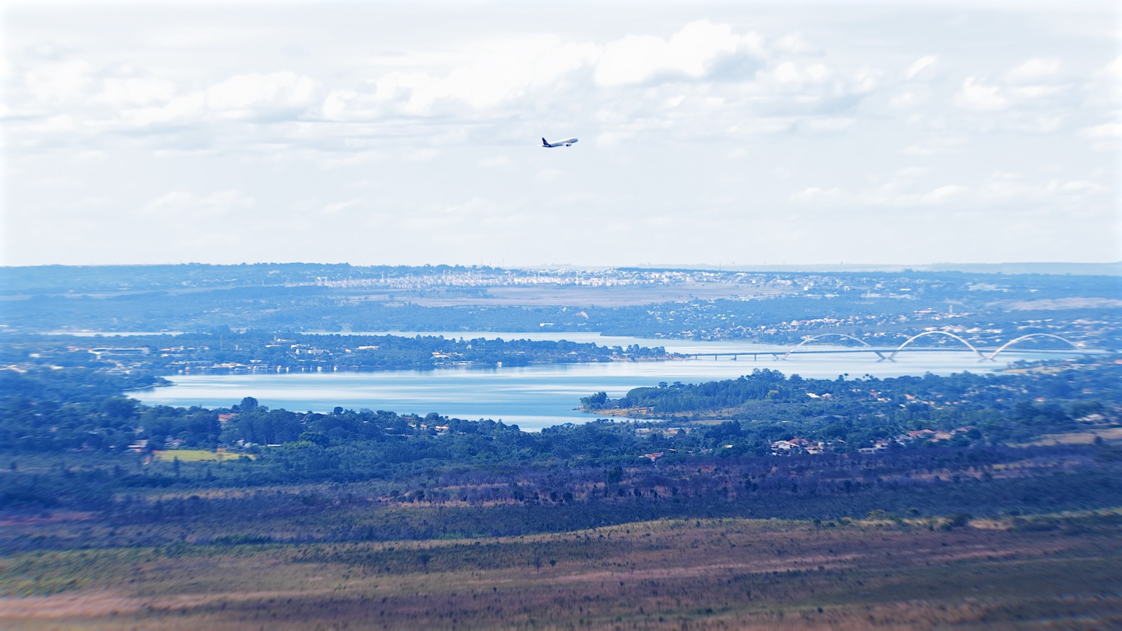 Imagem Terreno em Condomínio à Venda, 24.800 m² em Park Way - Brasília Imagem Terreno em Condomínio à Venda, 24.800 m² em Park Way - Brasília