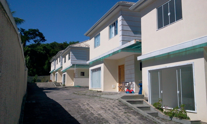 Imagem Casa de Condomínio com 3 Quartos à Venda, 104 m² em Mata Paca - Niterói