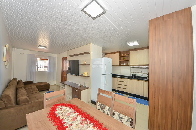 Imagem Casa com 2 Quartos à Venda, 68 m² em Ganchinho - Curitiba Imagem Casa com 2 Quartos à Venda, 68 m² em Ganchinho - Curitiba