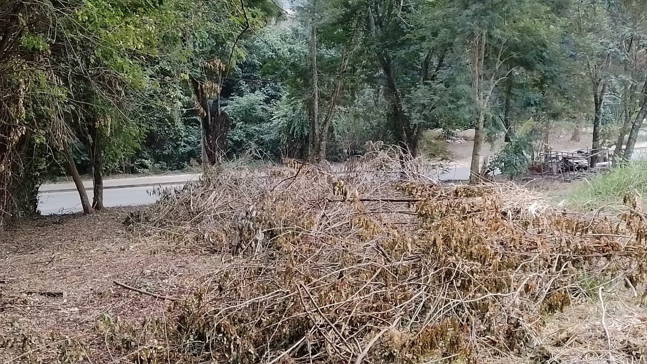 Imagem Terreno à Venda, 1 m²em Chácaras Pousada do Vale - São José dos Campos