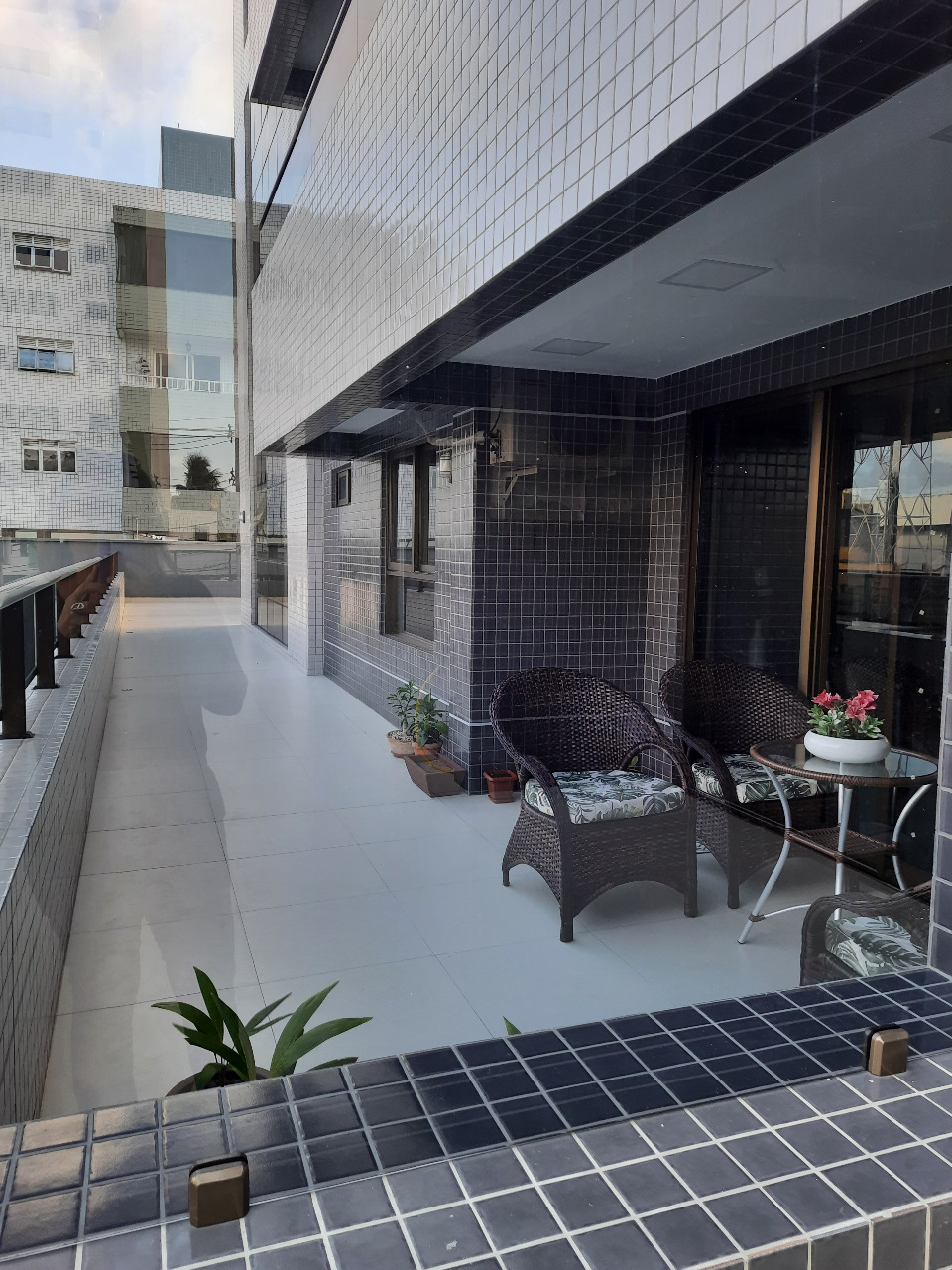 Imagem Cobertura com 3 Quartos à Venda, 200 m²em Lagoa Nova - Natal