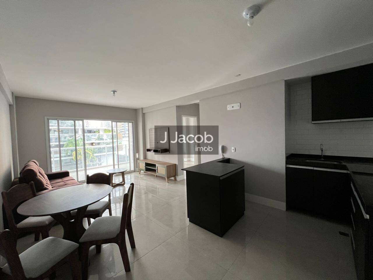 Imagem Apartamento com 2 Quartos para Alugar, 90 m²em Umarizal - Belém Imagem Apartamento com 2 Quartos para Alugar, 90 m²em Umarizal - Belém