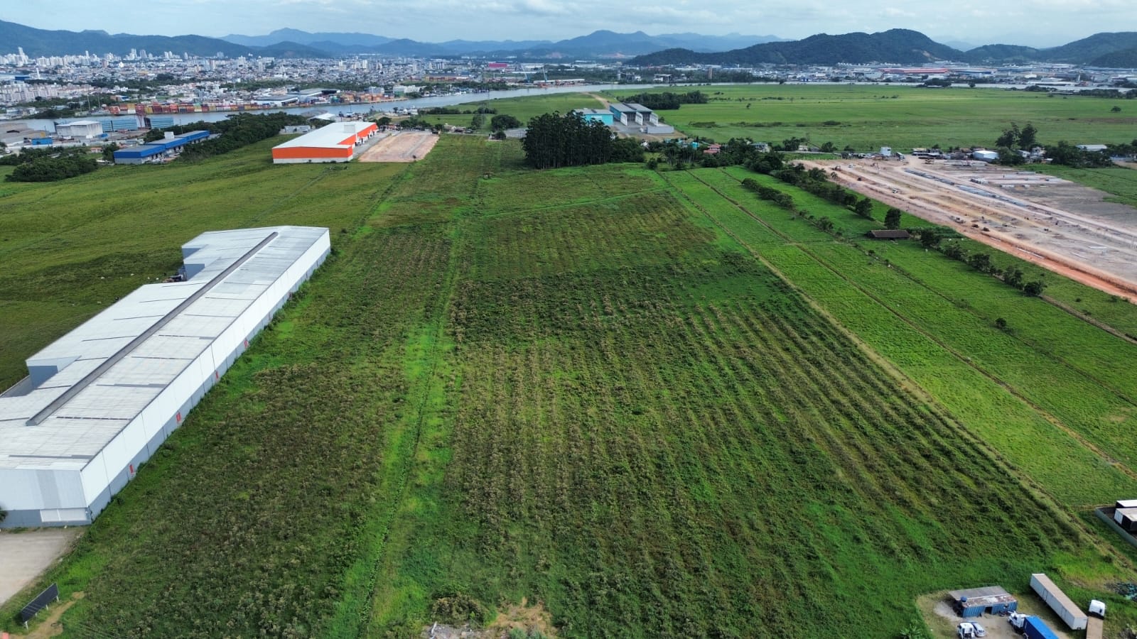 Imagem Terreno à Venda, 171.000 m² em São Paulo - Navegantes