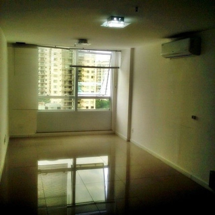 Imagem Sala Comercial à Venda, 30 m² em Santa Rosa - Niterói