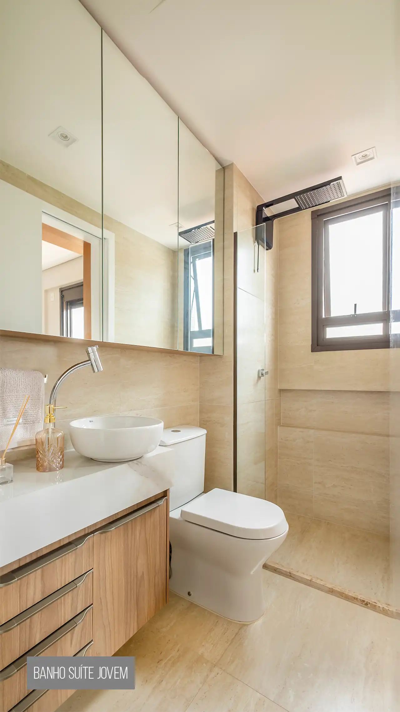 Imagem Apartamento com 3 Quartos à Venda, 83 m² em Santo Antônio - Belo Horizonte Imagem Apartamento com 3 Quartos à Venda, 83 m² em Santo Antônio - Belo Horizonte