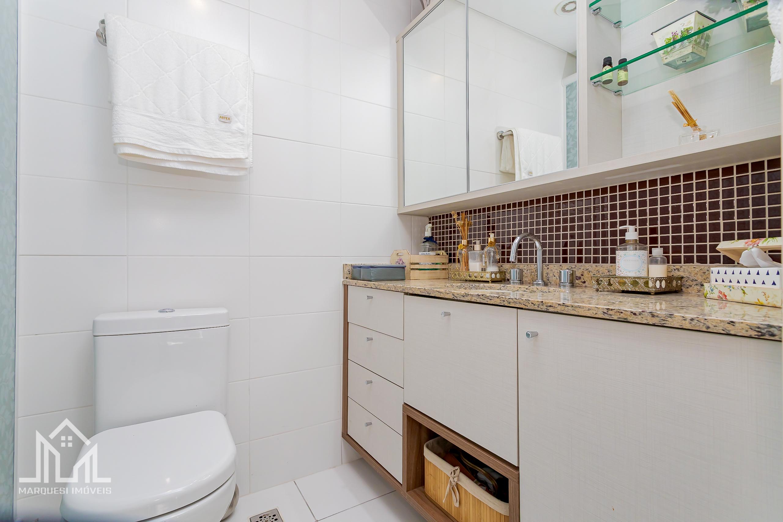 Imagem Apartamento com 3 Quartos à Venda, 150 m² em Água Verde - Curitiba