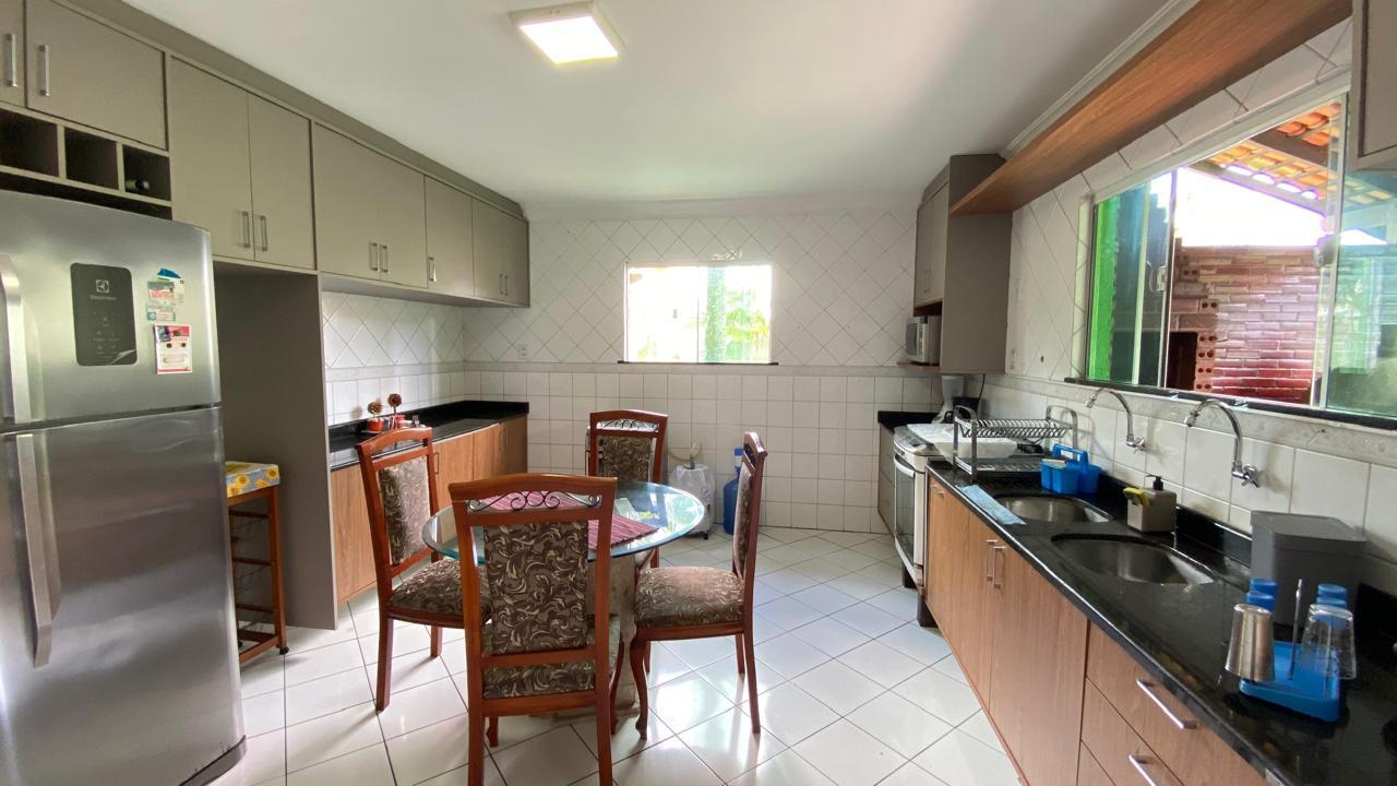 Imagem Casa de Condomínio com 5 Quartos para Alugar, 394 m² em Parque Verde - Belém