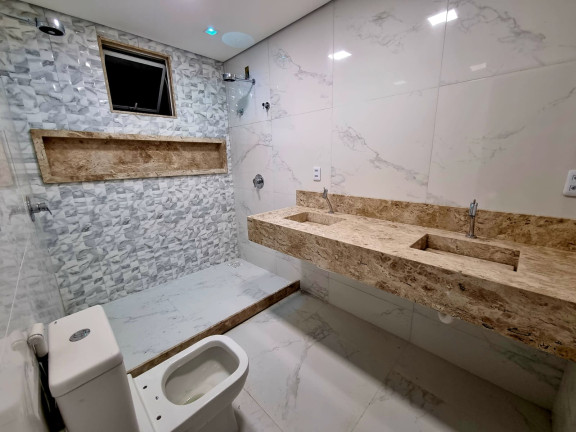 Imagem Casa com 4 Quartos à Venda, 250 m² em Coité - eusébio
