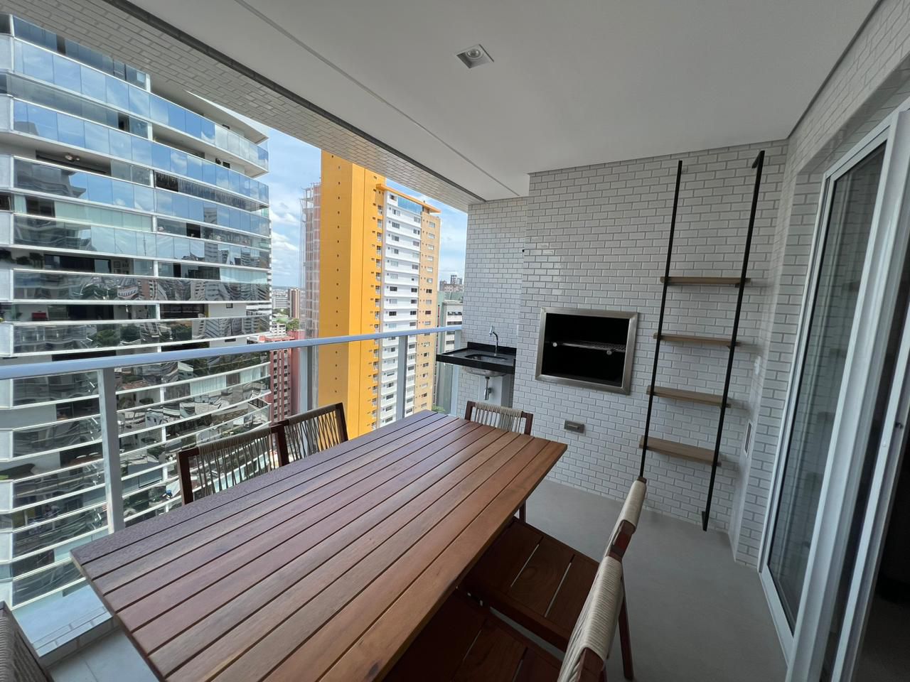 Imagem Apartamento com 2 Quartos para Alugar, 80 m² em Nazaré - Belém